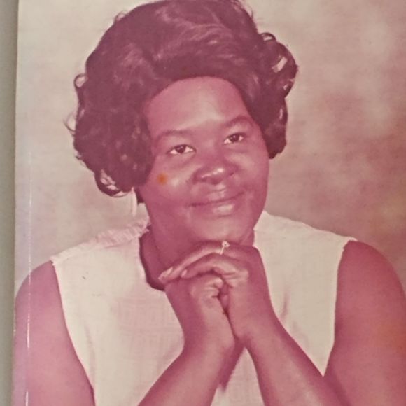 Meet your Posher, Mikelle - Picture 1 of 1